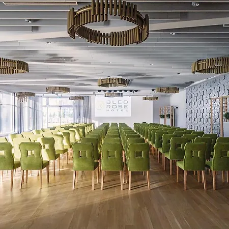 Rose Otel 4*